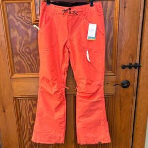 NWT Roxy Nadia Insulated Waterproof Coral Snow Pants